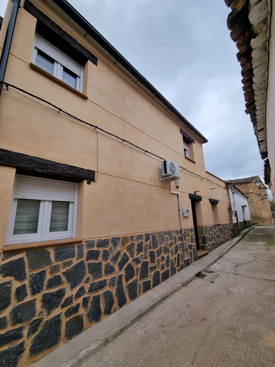 Property building, Street view