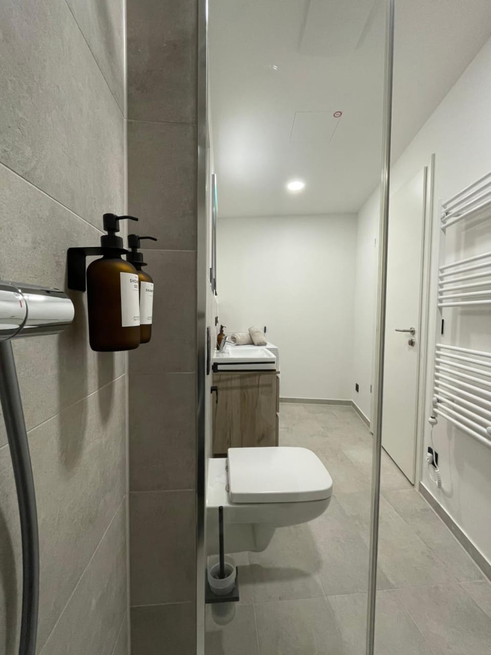 Shower, Bathroom