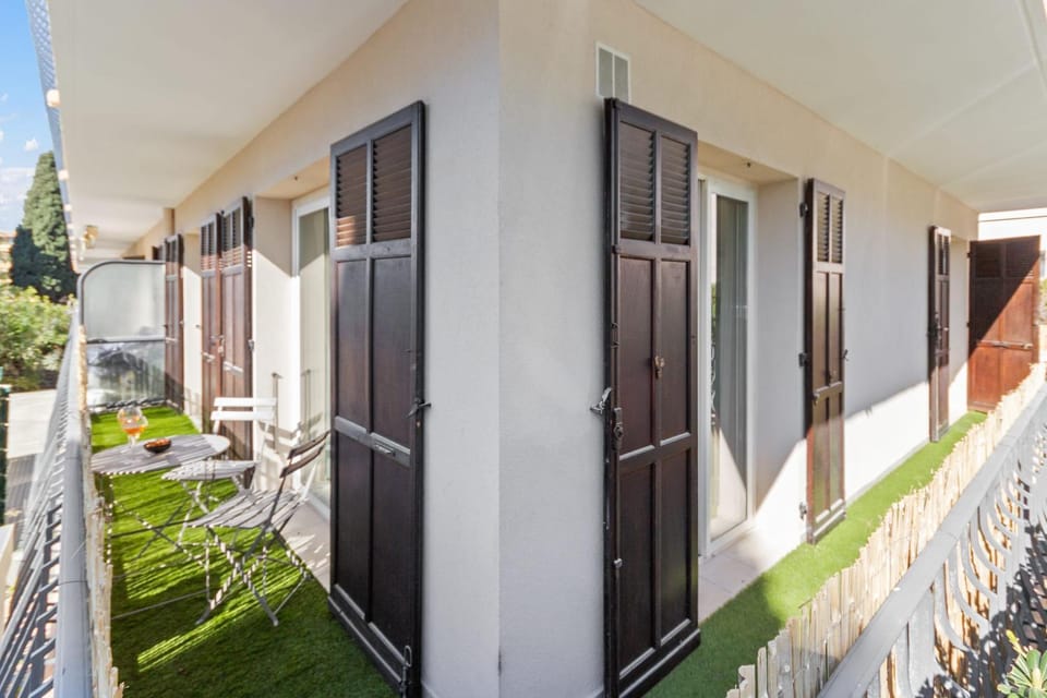 Le Cosy - Spacious - AC - WIFI - Hippodrome - Racetracks - Hypercentre Apartment in Cagnes-sur-Mer