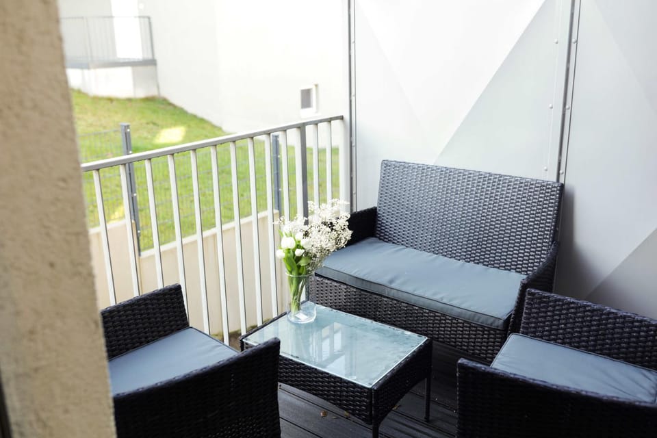 Patio, View (from property/room), Balcony/Terrace, Seating area