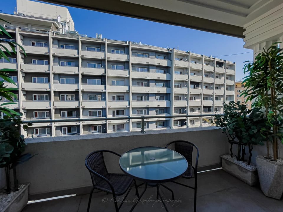 View (from property/room), Balcony/Terrace