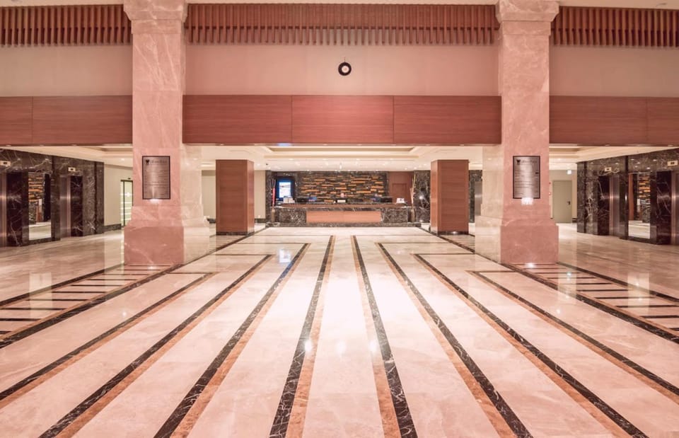 Facade/entrance, Lobby or reception, Lobby or reception