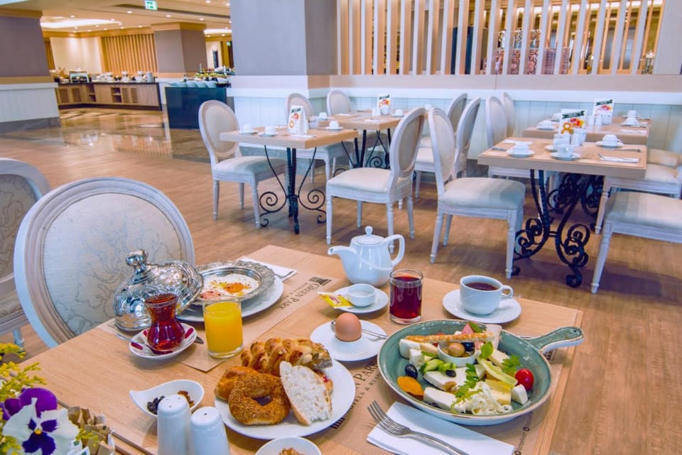 Buffet breakfast
