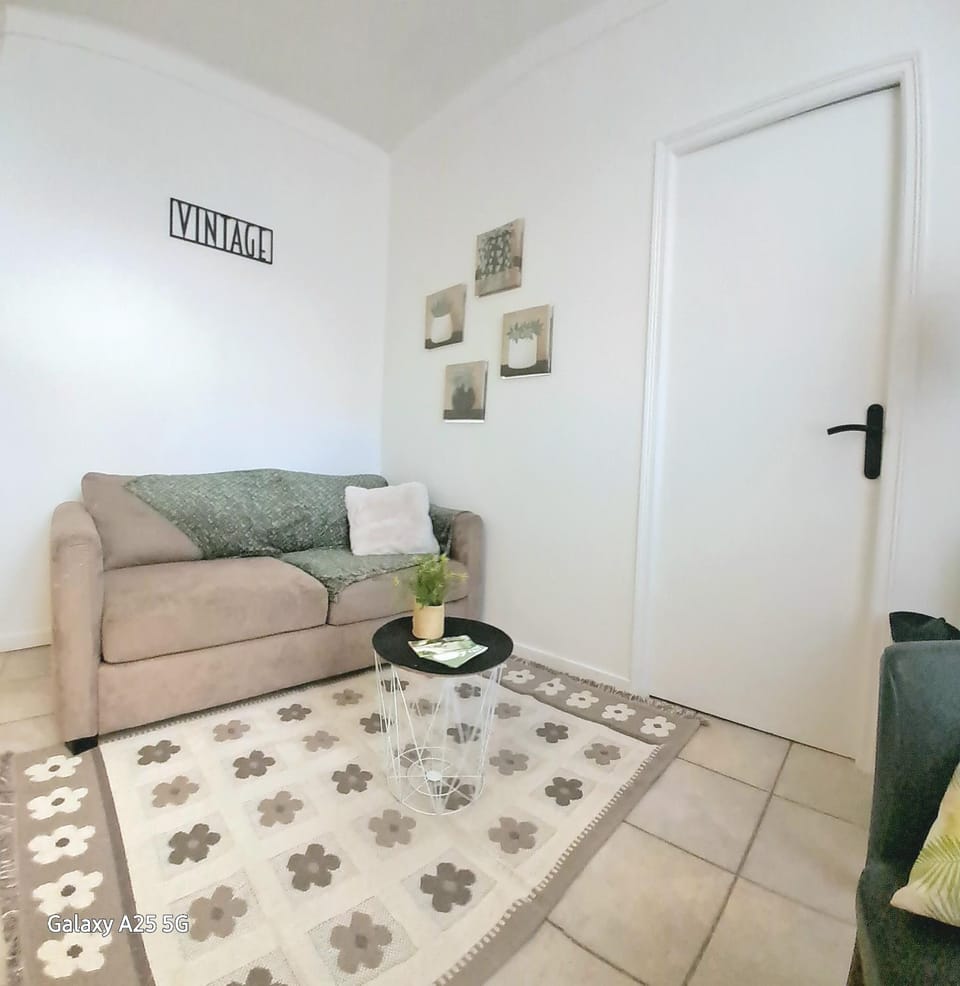 Emplacement idéal 450 métres du Palais croisette plage Apartment in Cannes