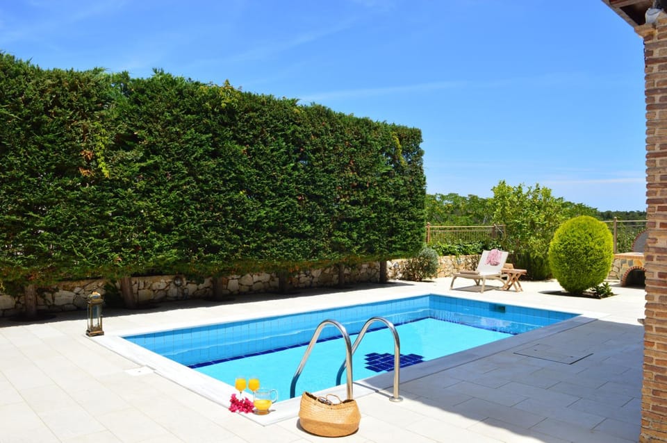 Day, Garden, Pool view, Swimming pool, sunbed