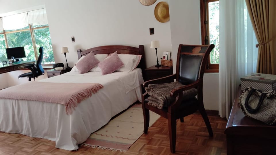 La Dame-Jeanne Alojamiento Boutique Bed and Breakfast in Santiago