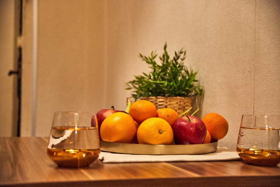 Food and drinks, Food