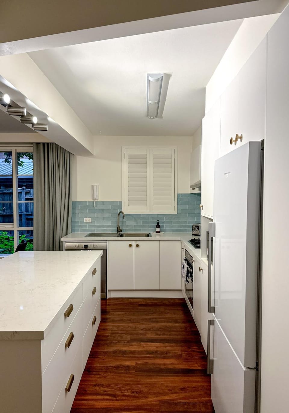 Kitchen or kitchenette, oven, stove