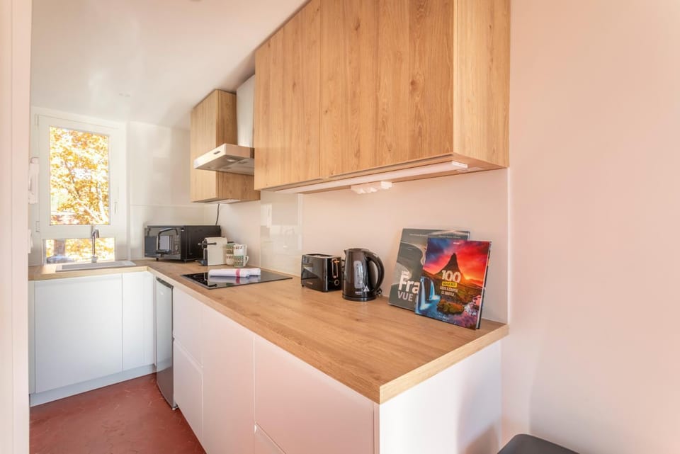 Coffee/tea facilities, Kitchen or kitchenette, toaster