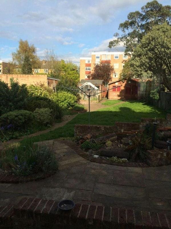 78 Outram Road Motel in Croydon