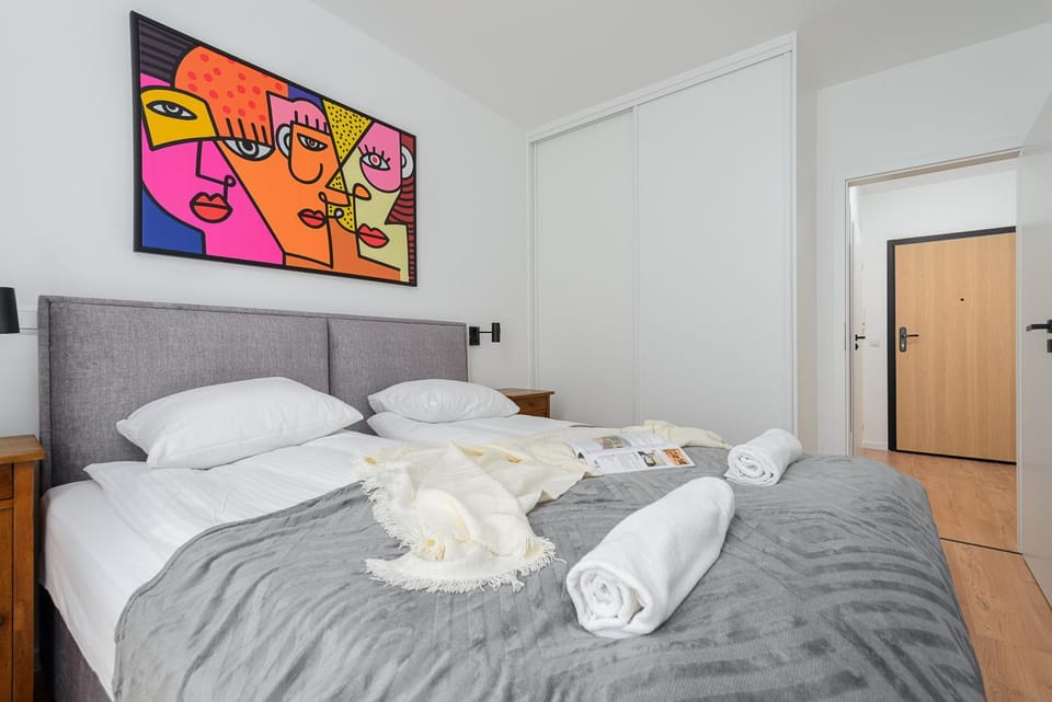 Bed, wardrobe