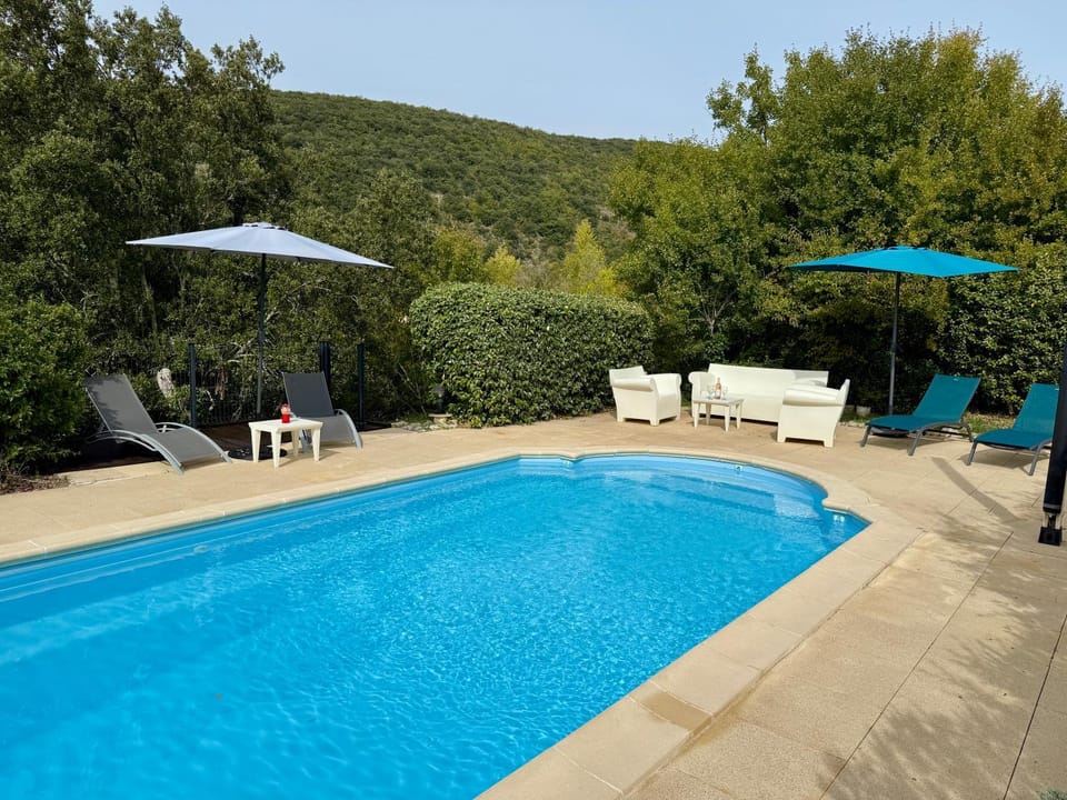 Spring, Day, Natural landscape, Mountain view, Pool view, Swimming pool, sunbed