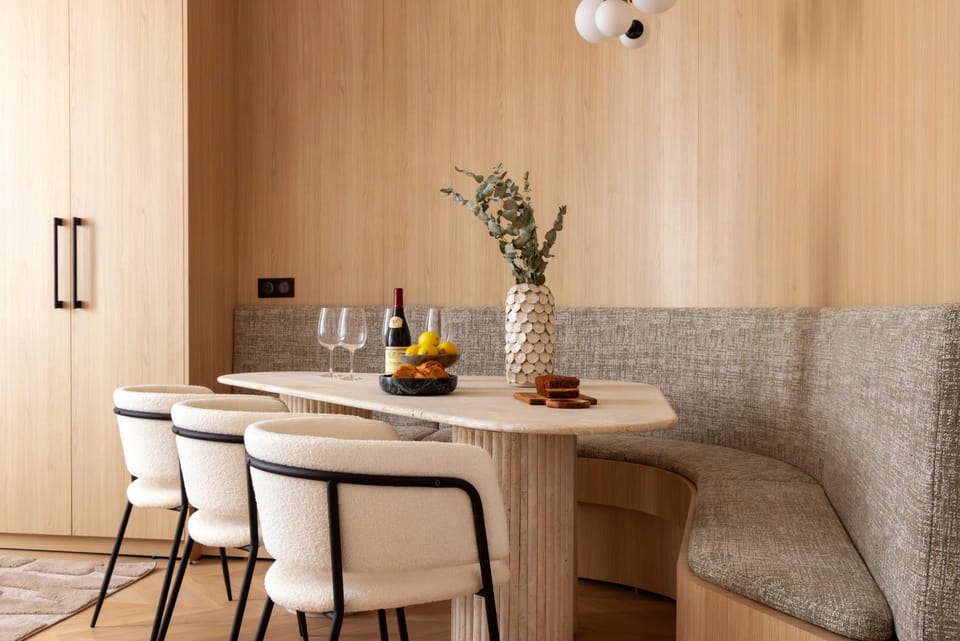 Living room, Dining area
