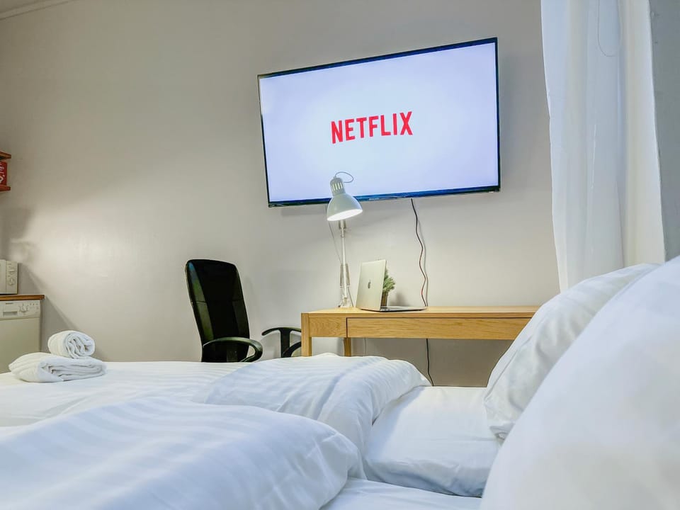 Bed, TV and multimedia