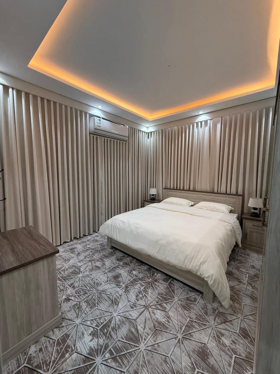 شقه مفروشه 2 قريبه من المطار Apartment in Saudi Arabia