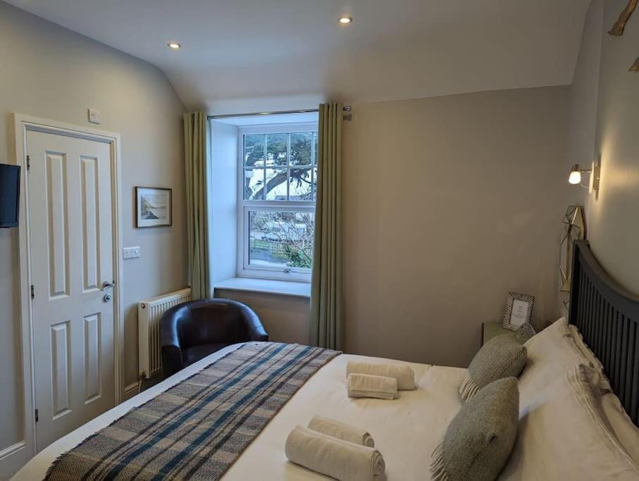 Cartref Guesthouse - Room 2 Ensuite Apartment in Aberdyfi