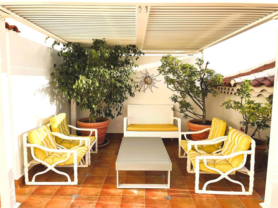 Balcony/Terrace, Balcony/Terrace, Seating area