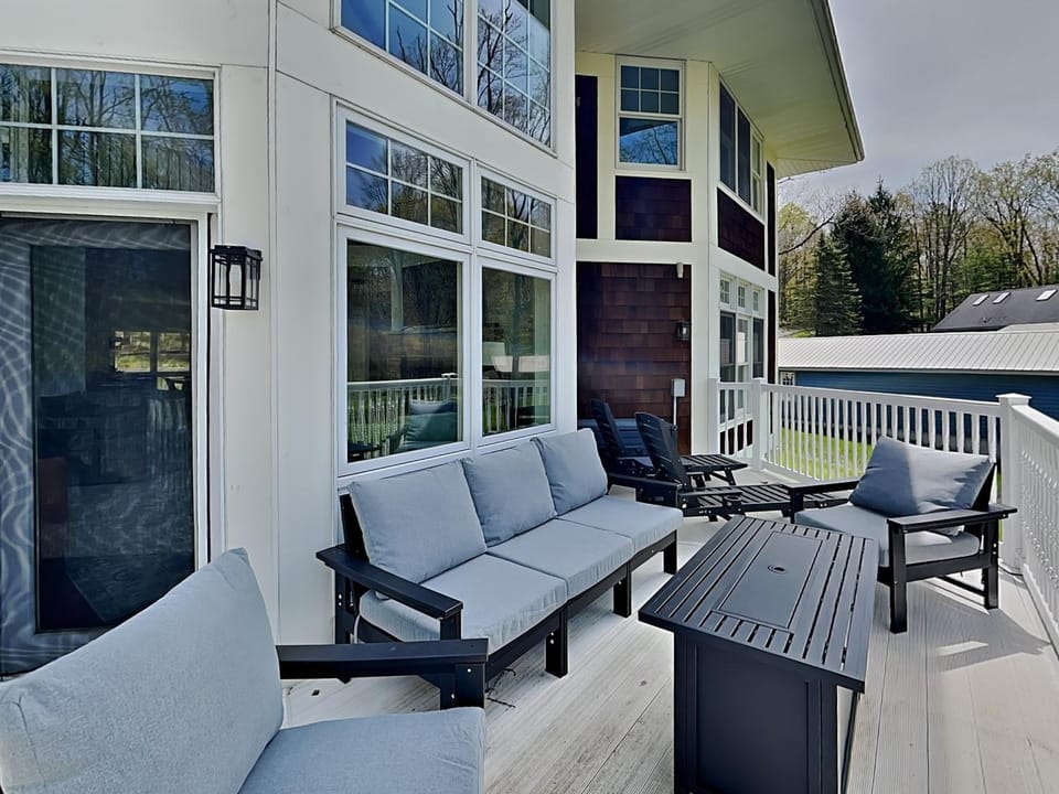 Starlit Memories House in Deep Creek Lake