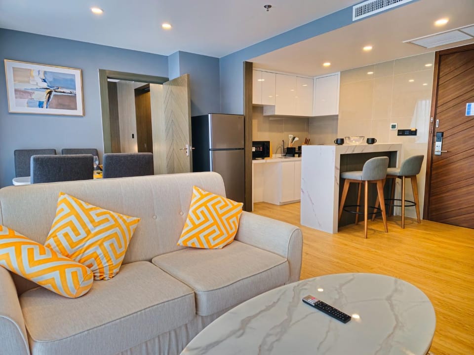2 BDR Suite in 5 Star Hotel Apartment in Rawai