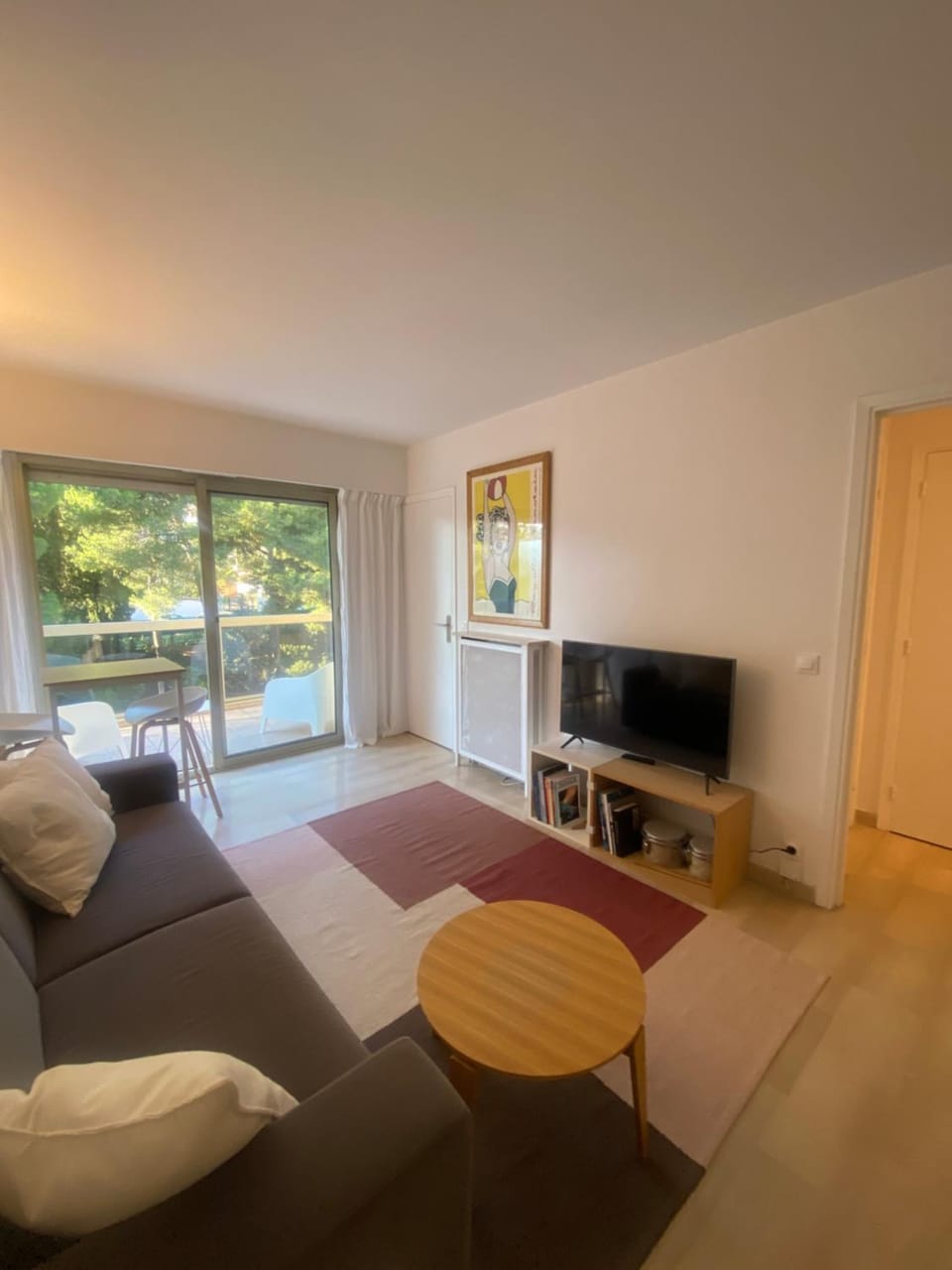 TV and multimedia, Living room, Bedroom