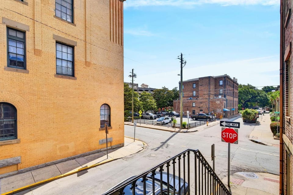 23 E York Street Unit 1 Apartment in Savannah