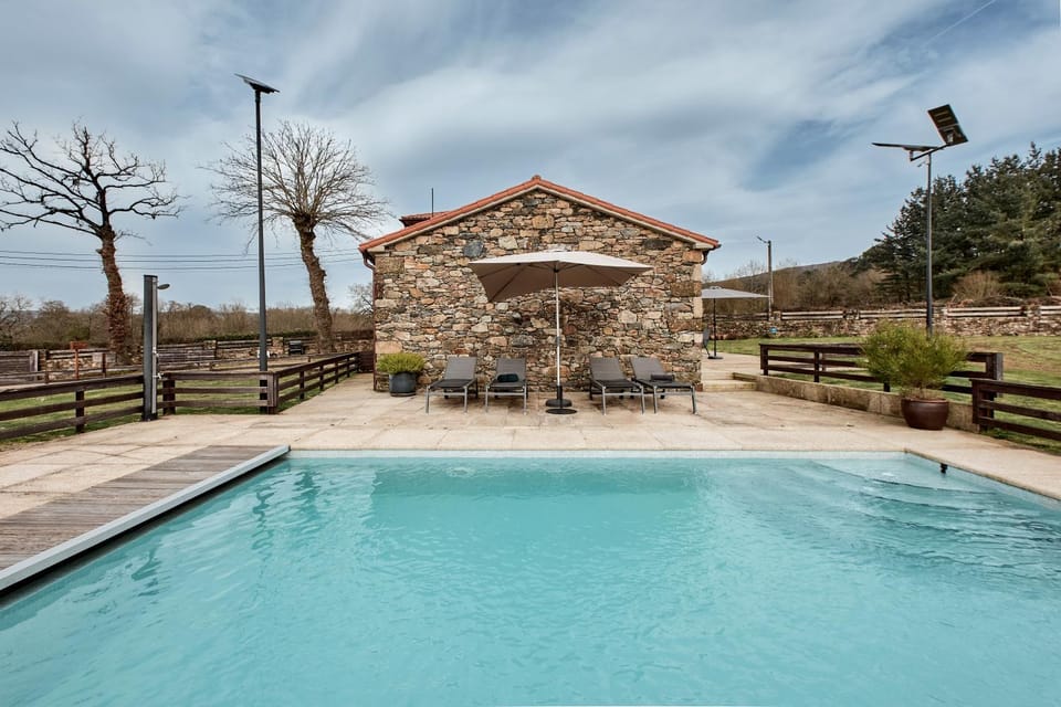 Casa Do Gaiteiro House in Galicia