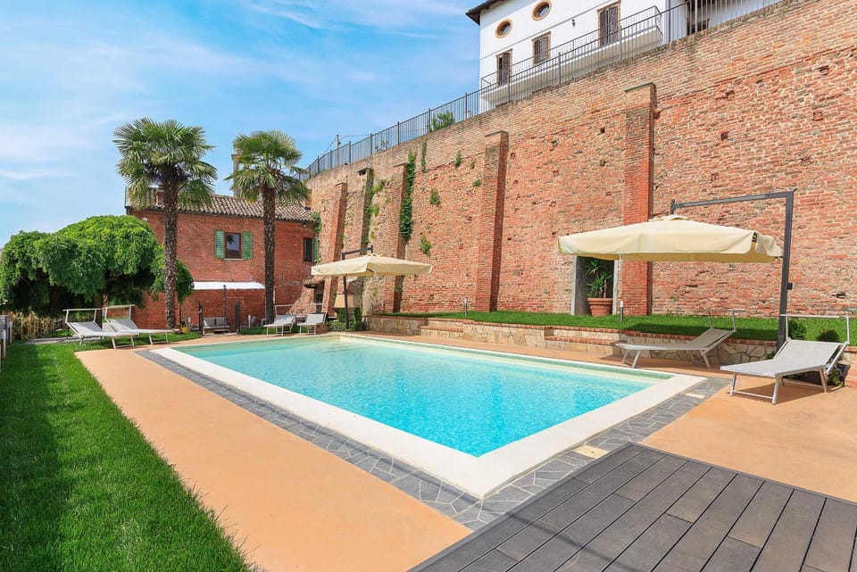 Villa Gelsi - Quaint and charming villa with pool! Villa in Piedmont
