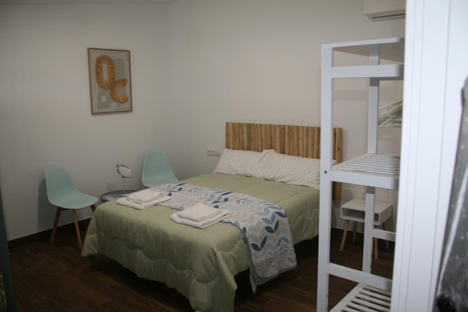 El Refugio de Brovales House in Extremadura, Spain