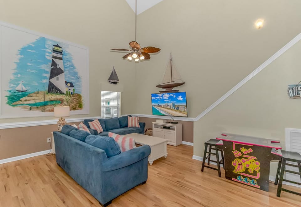 Stunning Ocean Lakes Beach House- Arcade Games and More! 1076 House in South Carolina