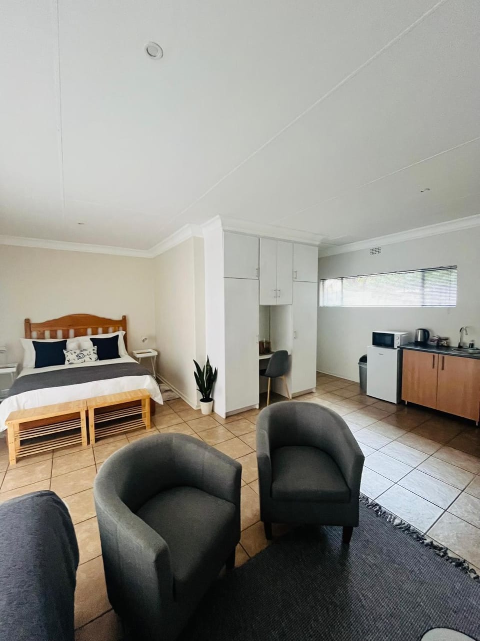 Living room, Bedroom, wardrobe