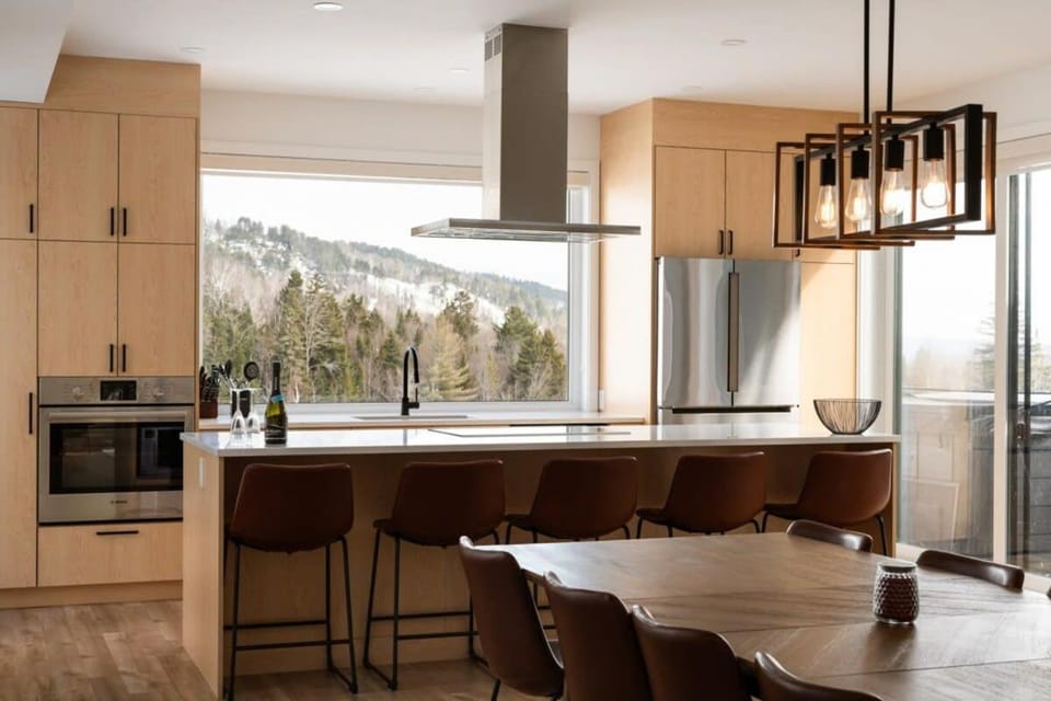 Le Nordet - SPA & Play room Chalet in Quebec