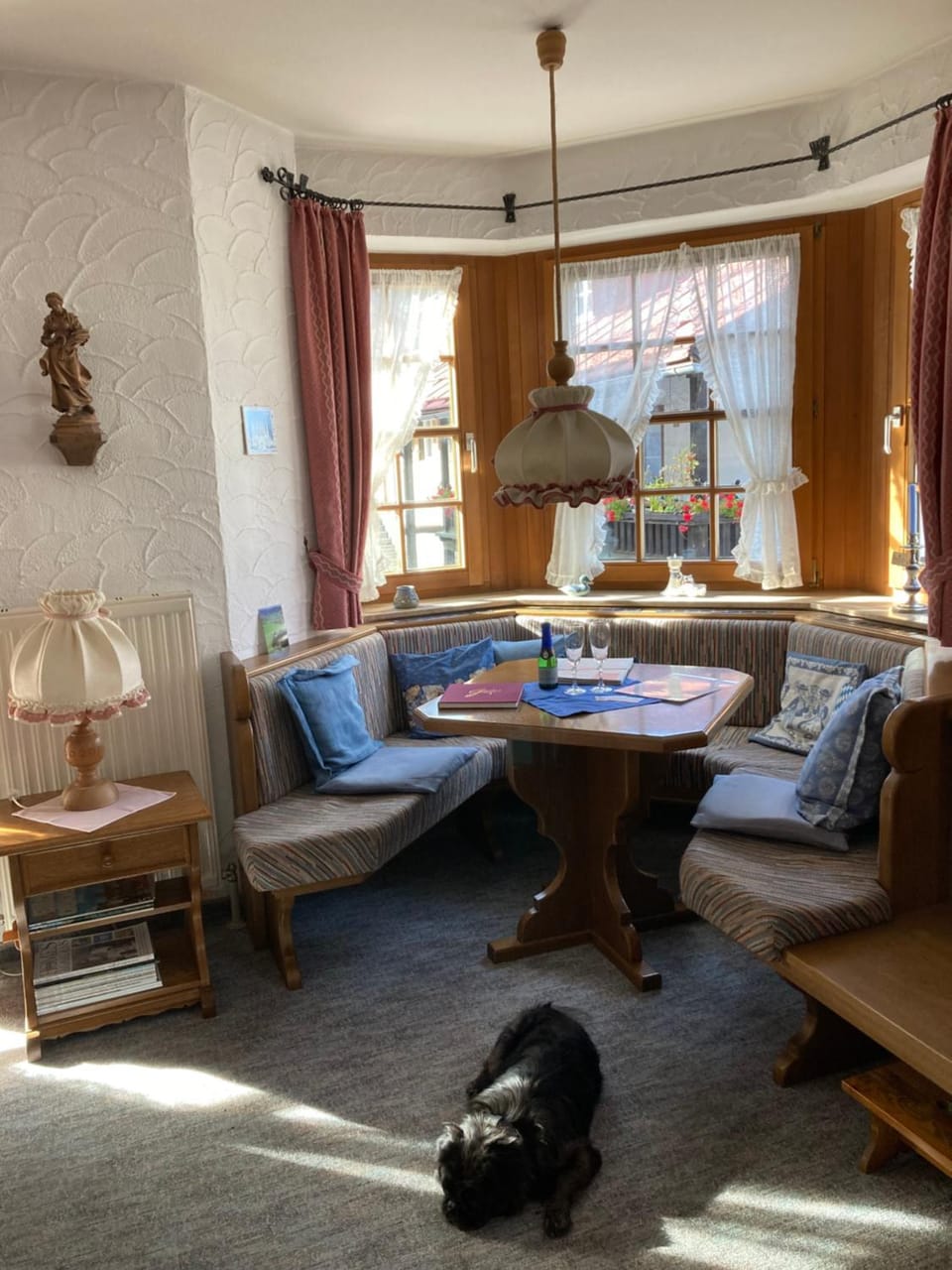 Seating area