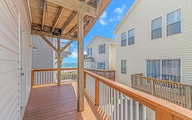 Spectacular and Spacious 7 BR Ocean Lakes House! Steps from the Beach- 1171 House in South Carolina