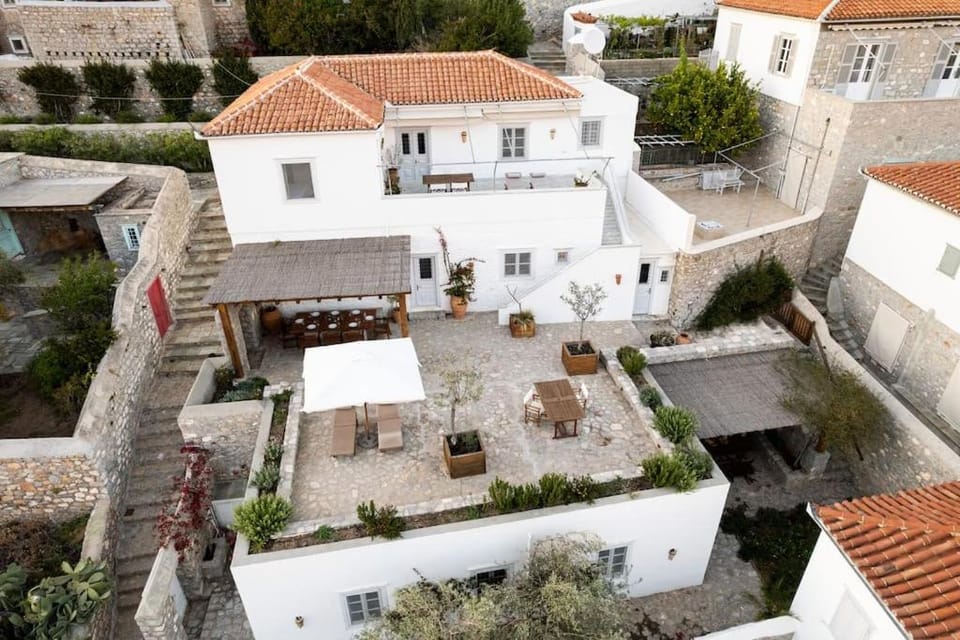 Alethea Villa Villa in Islands