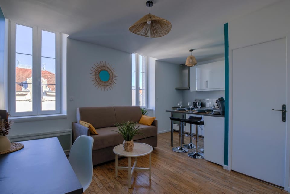 La Girelle -4 pers- Balcon- parking gratuit Apartment in Bourgogne-Franche-Comté