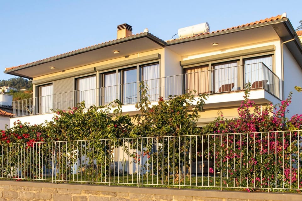 Villa Karibo by ESCAPE to Madeira Villa in Madeira District