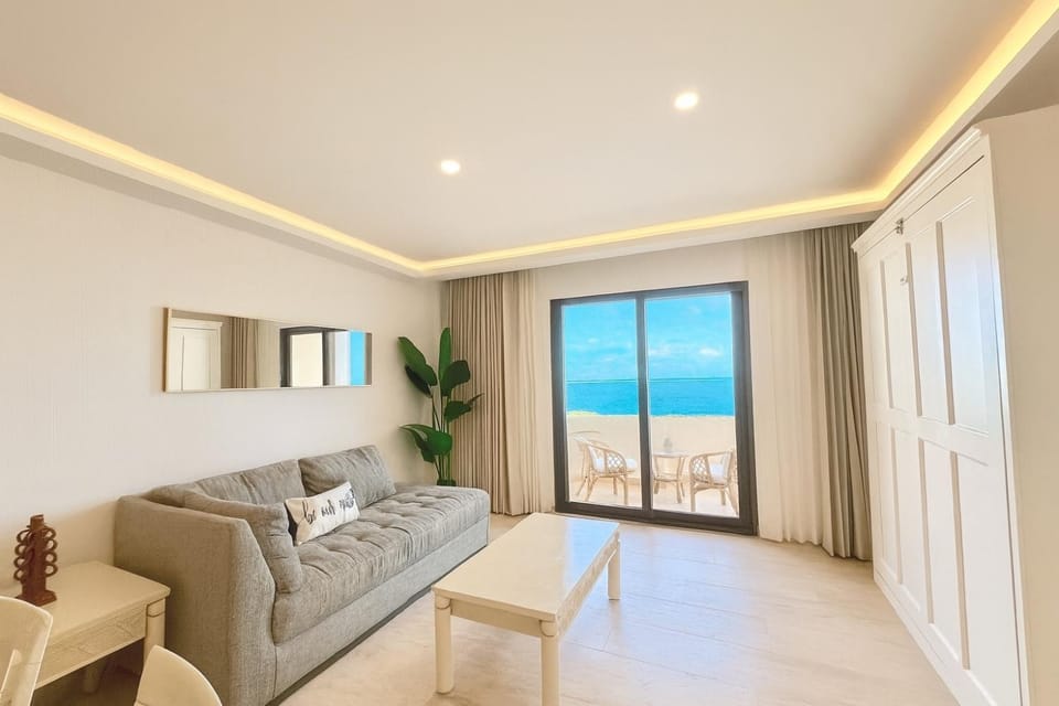 Oceanfront Paradise in Cancun Hotel Zone Apartment in Cancun