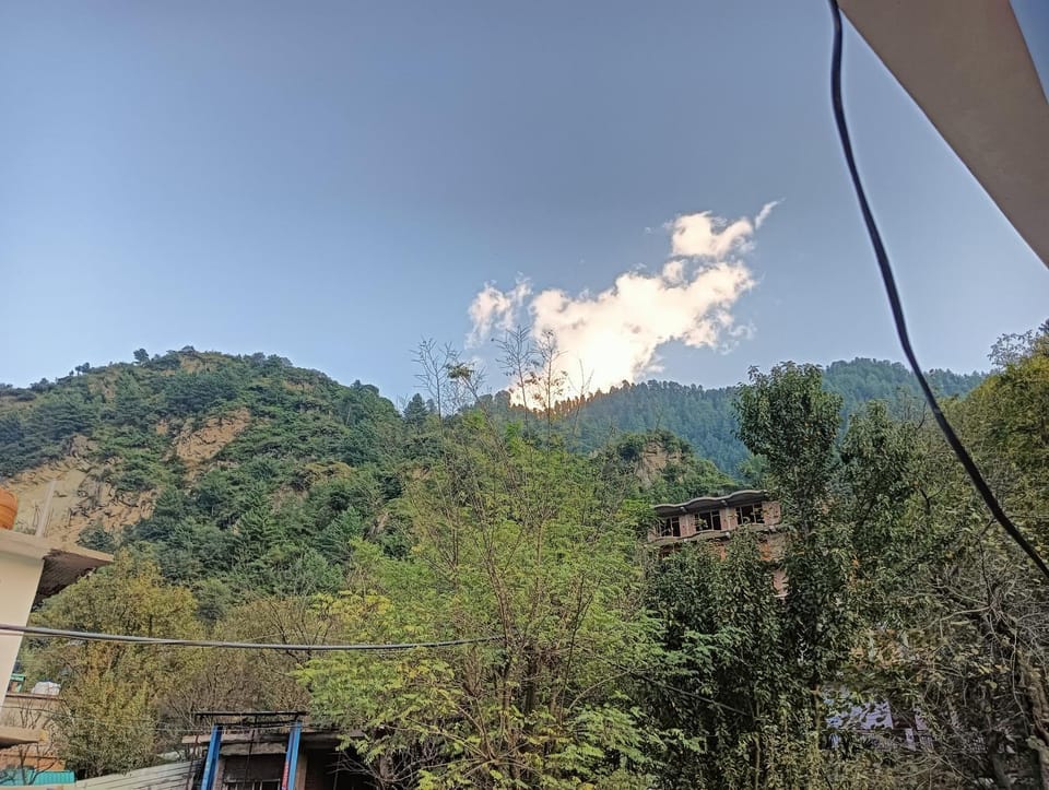 Tirthan Gateway Homestay Vacation rental in Himachal Pradesh