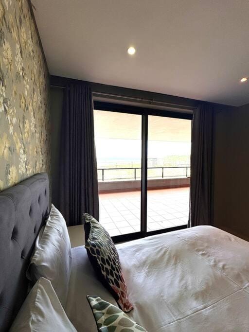 Accommodation Front - Spacious 6 Sleeper Across Ushaka Apartment in Durban