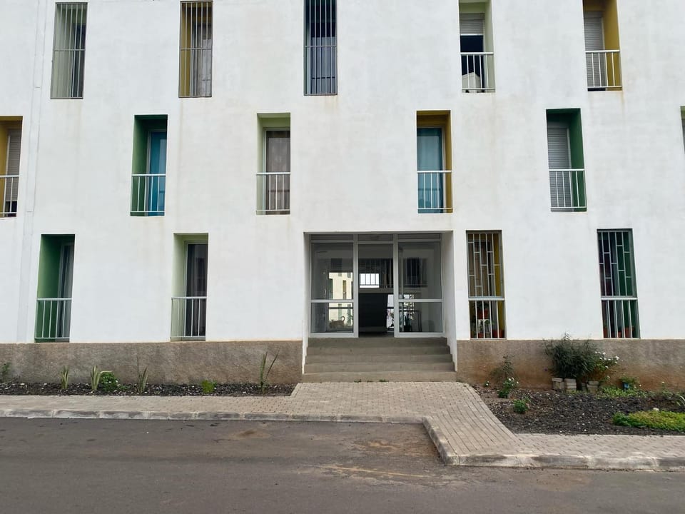Property building, Facade/entrance