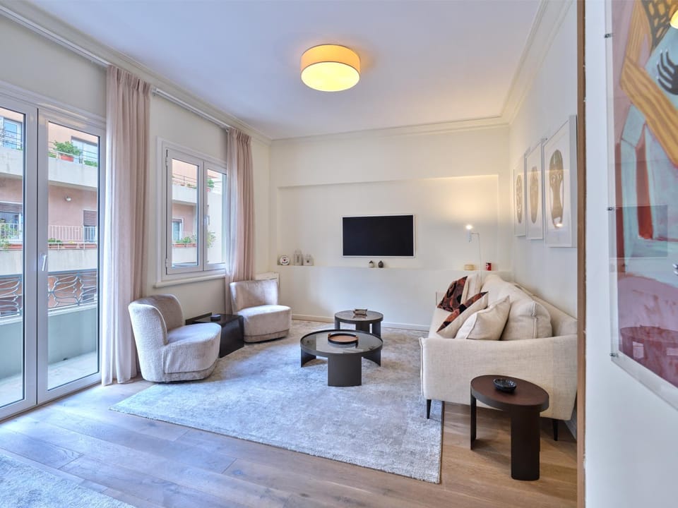 20nty Kolonaki Apartment in Athens