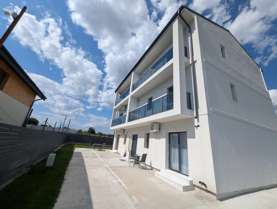 Zenith DM Otopeni Airport & Therme Apartment in Romania