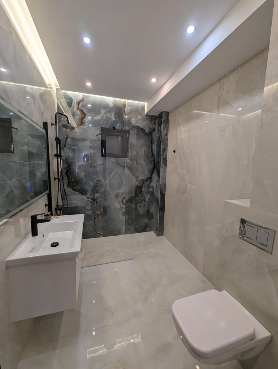 Shower, Bathroom