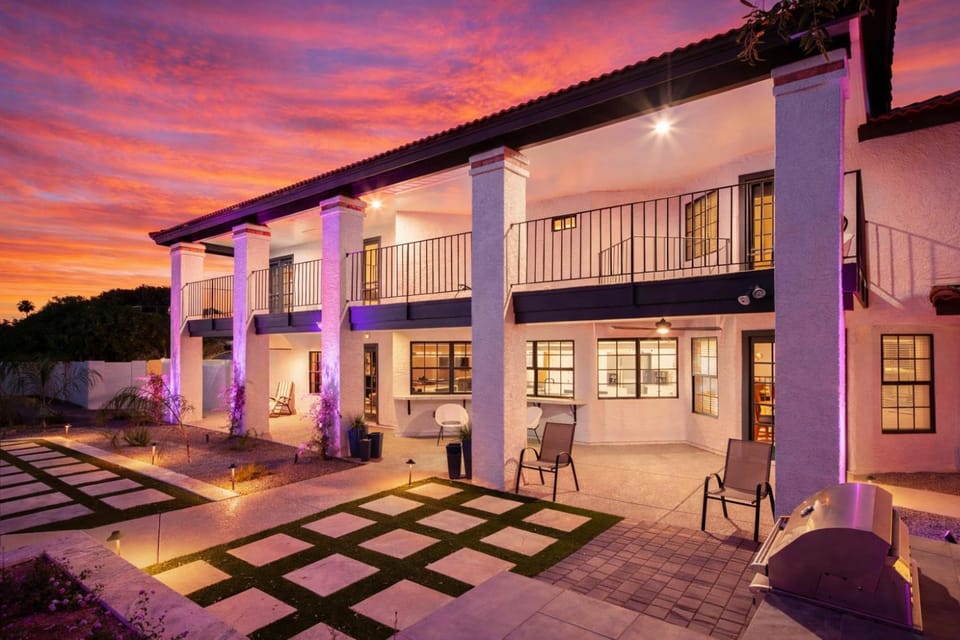 LUXE-Paradise Palace-Heated Pool&Spa-Guest Casita House in Phoenix