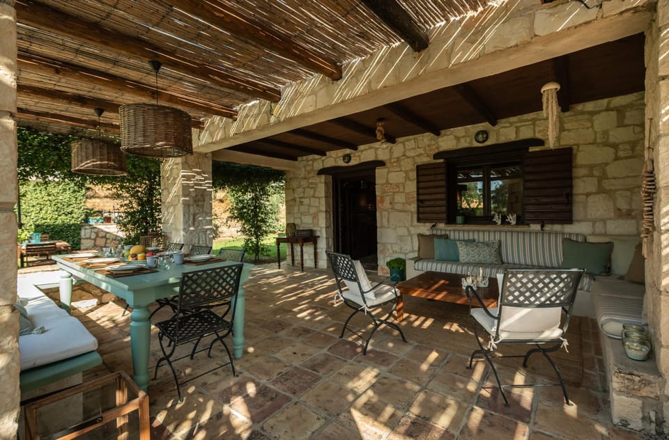 Balcony/Terrace, Seating area, Dining area