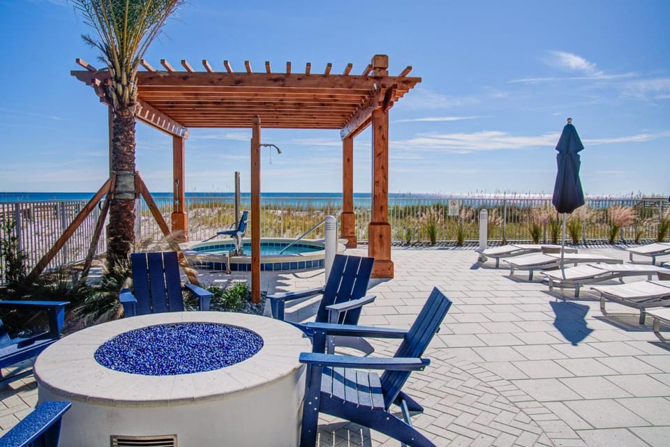 BLU #404 House in Okaloosa Island
