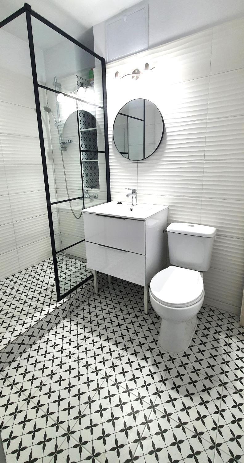 Shower, Toilet, Bathroom