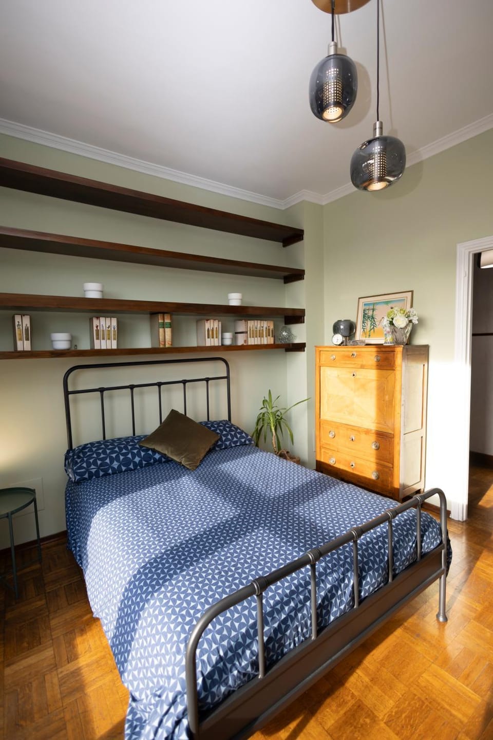 Bed, Bedroom