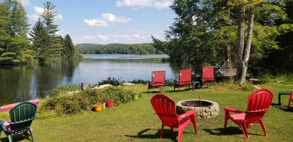 Day, Lake view, fireplace, sunbed