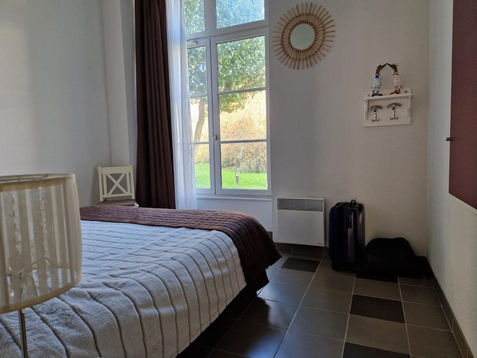 Bed, Bedroom, Sunrise, wardrobe